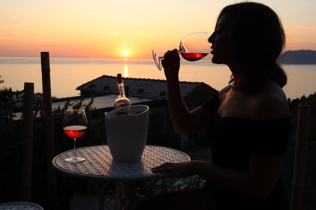 شقة Sunset مانارولا المظهر الخارجي الصورة